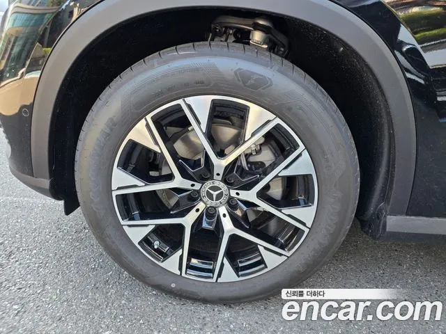 Mercedes-Benz GLC 2026 thumb 9