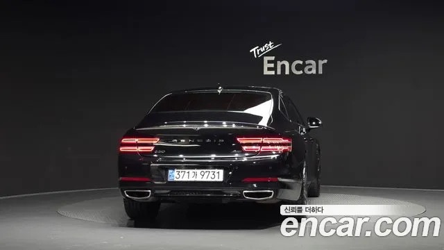 Genesis G80 2020 thumb 3