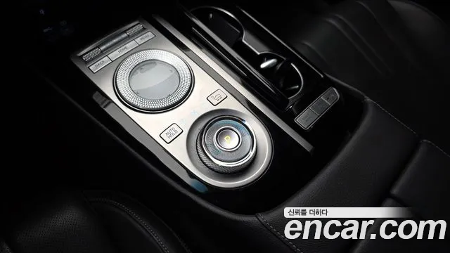 Genesis G80 2020 thumb 8