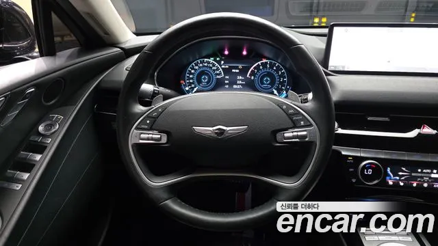 Genesis G80 2020 thumb 12