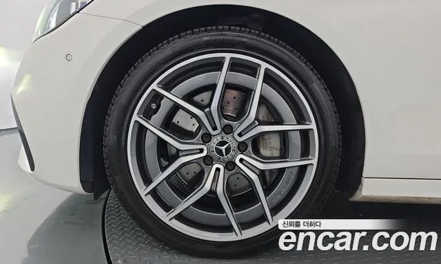 Mercedes-Benz E-Класс 2021 thumb 5