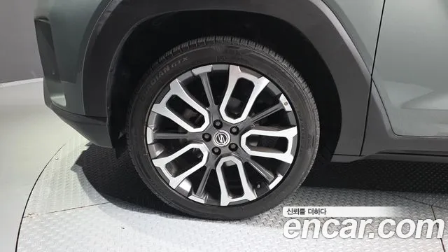 KG_Mobility_Ssangyong Torres 2022 thumb 5