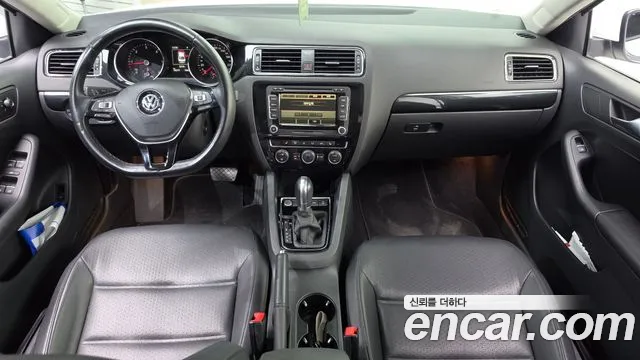Volkswagen Jetta 2015 thumb 6