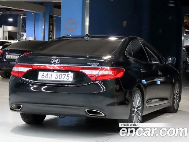 Hyundai Grandeur 2013 thumb 4