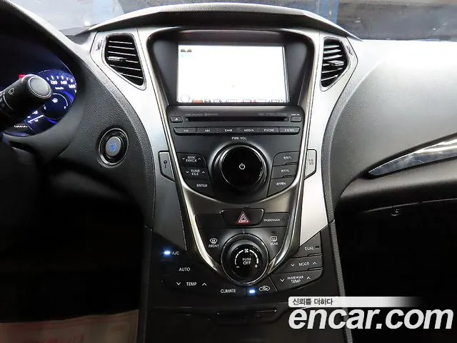 Hyundai Grandeur 2013 thumb 10