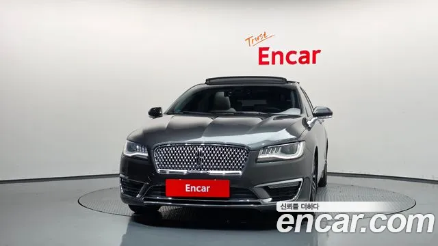 Lincoln MKZ 2020 thumb 3