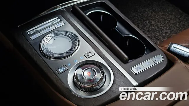 Genesis G80 2022 thumb 8
