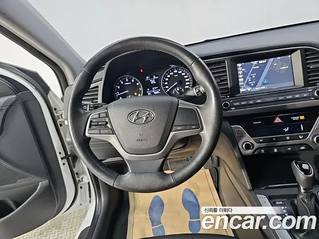 Hyundai Avante 2016 thumb 9