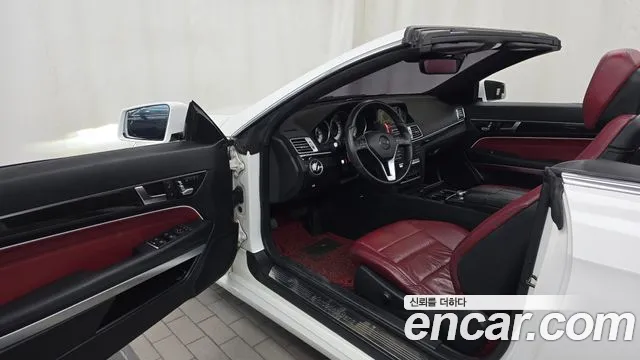 Mercedes-Benz E-Класс 2016 thumb 10
