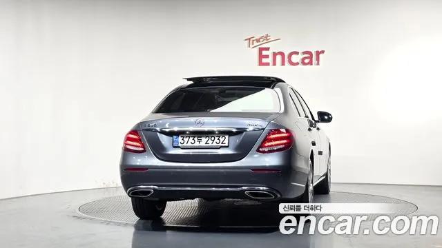 Mercedes-Benz E-Класс 2019 thumb 4