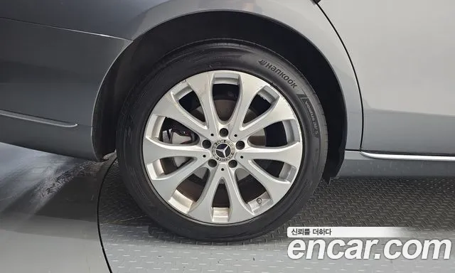 Mercedes-Benz E-Класс 2019 thumb 5
