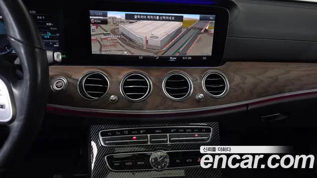 Mercedes-Benz E-Класс 2019 thumb 12