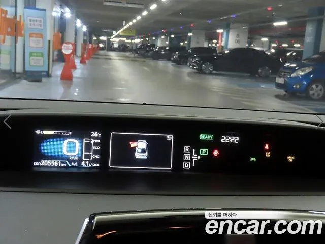 Toyota Prius 2016 thumb 9