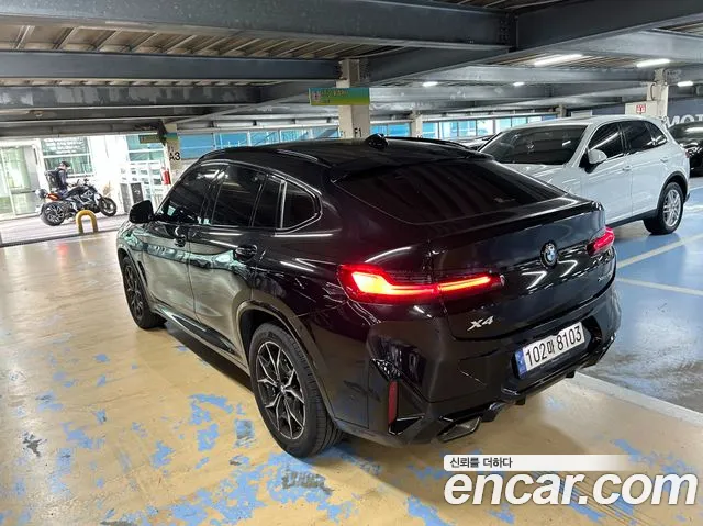 BMW X4 2023 thumb 6