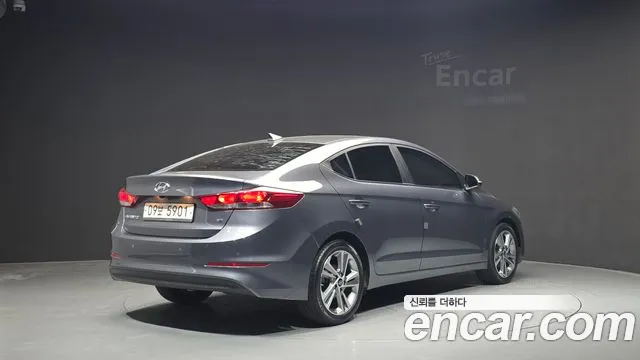 Hyundai Avante 2018 thumb 2