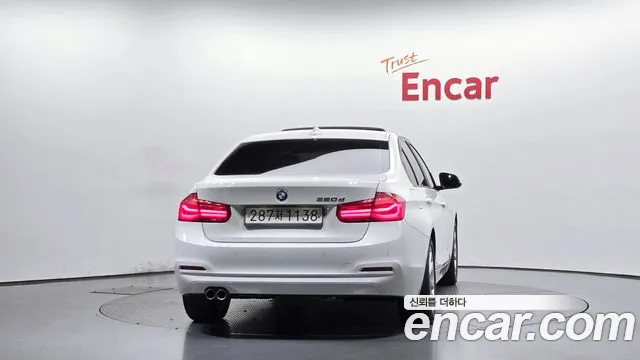 BMW 3-Series 2017 thumb 4