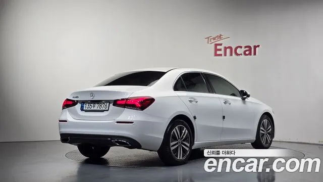 Mercedes-Benz A-Класс 2021 thumb 2