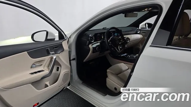 Mercedes-Benz A-Класс 2021 thumb 10