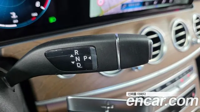 Mercedes-Benz E-Класс 2021 thumb 9
