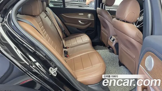 Mercedes-Benz E-Класс 2021 thumb 12