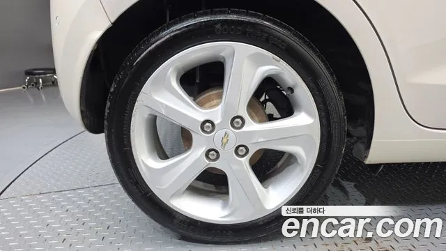 ChevroletGMDaewoo Spark 2017 thumb 5