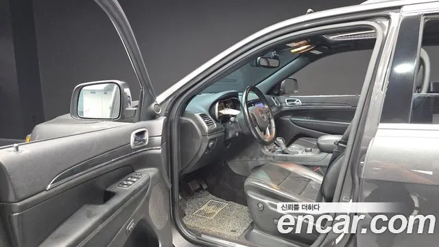Jeep Cherokee 2019 thumb 10