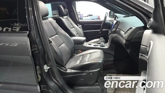 Jeep Cherokee 2019 thumb 12