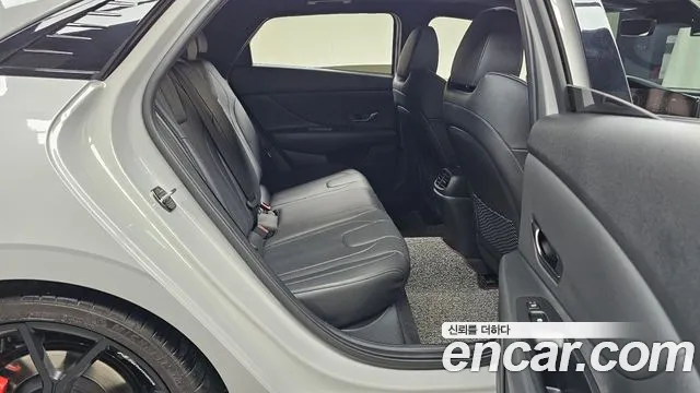 Hyundai Avante 2022 thumb 10