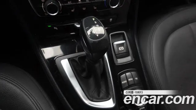 BMW 2-Series 2015 thumb 9