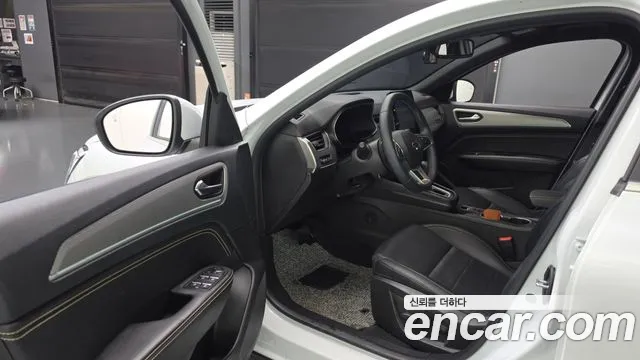 Renault-KoreaSamsung Arkana 2023 thumb 10