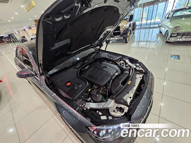 Mercedes-Benz E-Класс 2022 thumb 6