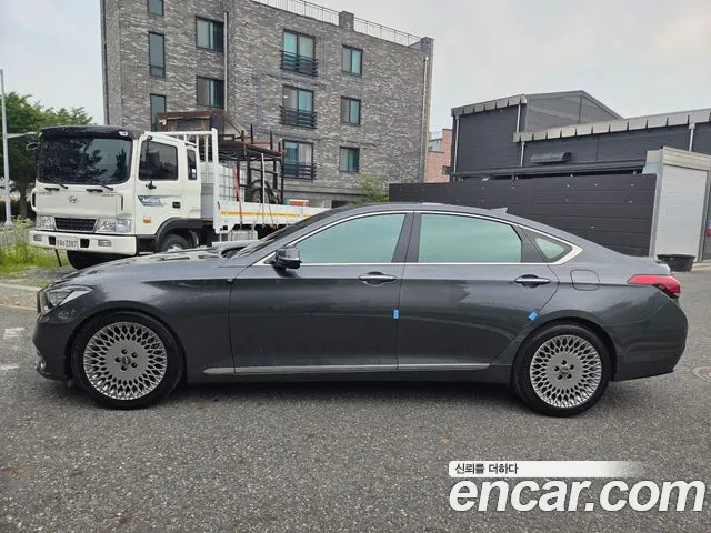 Genesis G80 2017 thumb 7