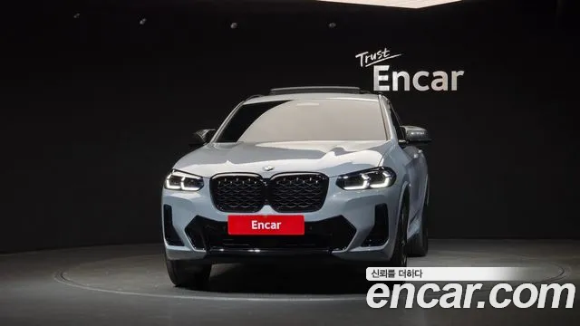 BMW X4 2022 thumb 3