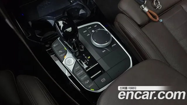 BMW X4 2022 thumb 9