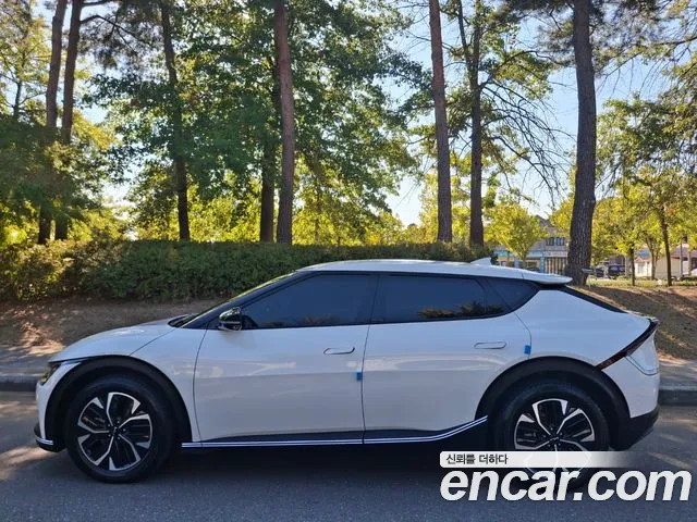 Kia EV6 2022 thumb 7