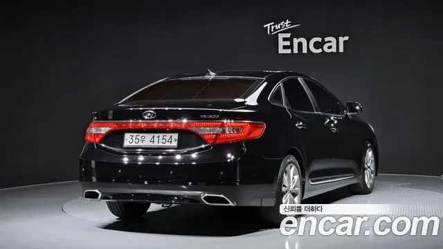 Hyundai Grandeur 2015 thumb 2