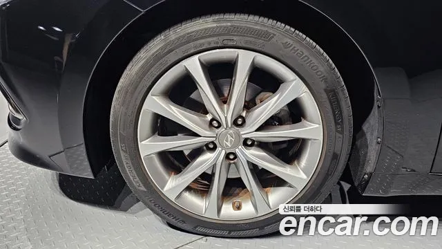 Hyundai Grandeur 2015 thumb 5