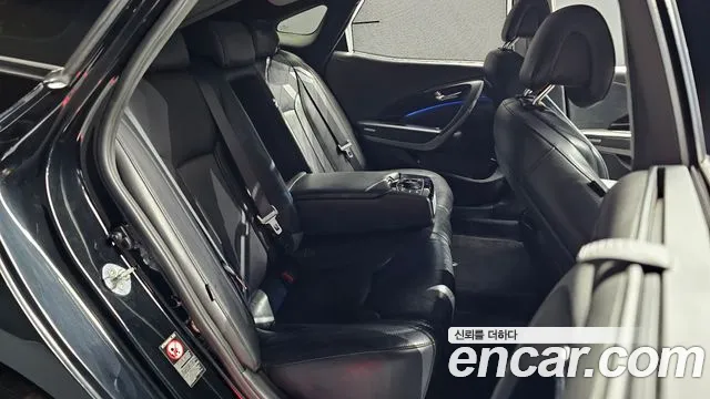 Hyundai Grandeur 2015 thumb 11
