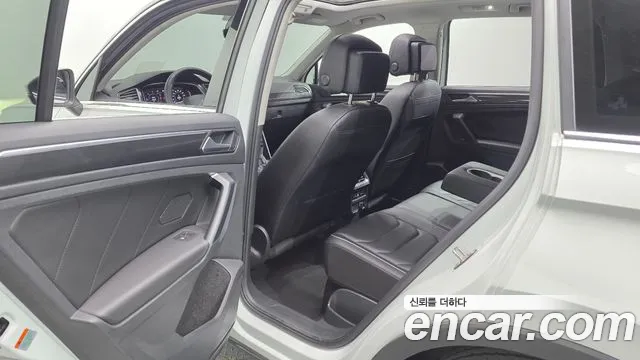 Volkswagen Tiguan 2022 thumb 11