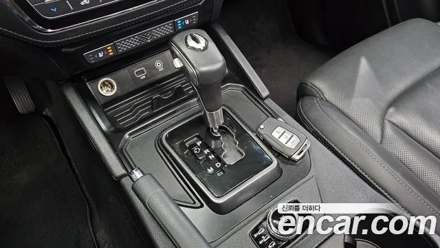 KG_Mobility_Ssangyong Rexton 2020 thumb 9