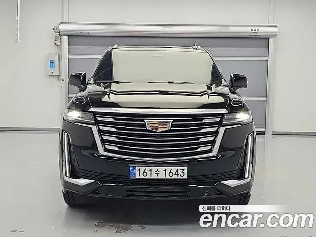 Cadillac Escalade 2023 thumb 2