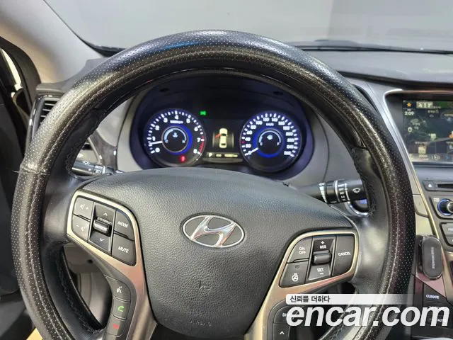 Hyundai Grandeur 2014 thumb 9