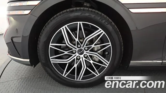Genesis G90 2023 thumb 4