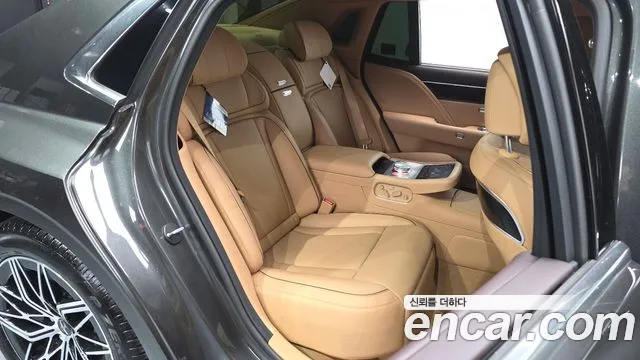 Genesis G90 2023 thumb 10
