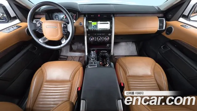 Land Rover Discovery 2019 thumb 7
