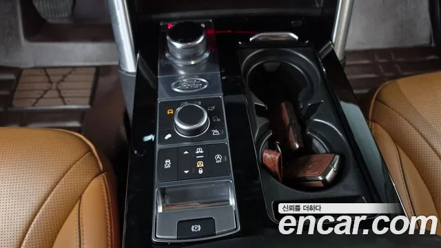 Land Rover Discovery 2019 thumb 9
