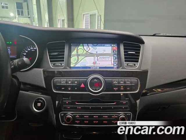 Kia K7 2013 thumb 10
