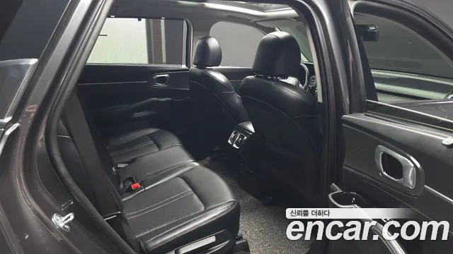 Kia Sorento 2023 thumb 12