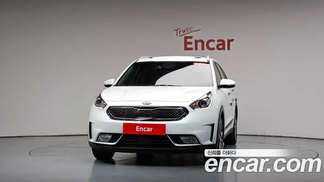 Kia Niro 2016 thumb 2
