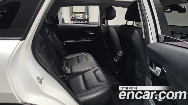 Kia Niro 2016 thumb 11